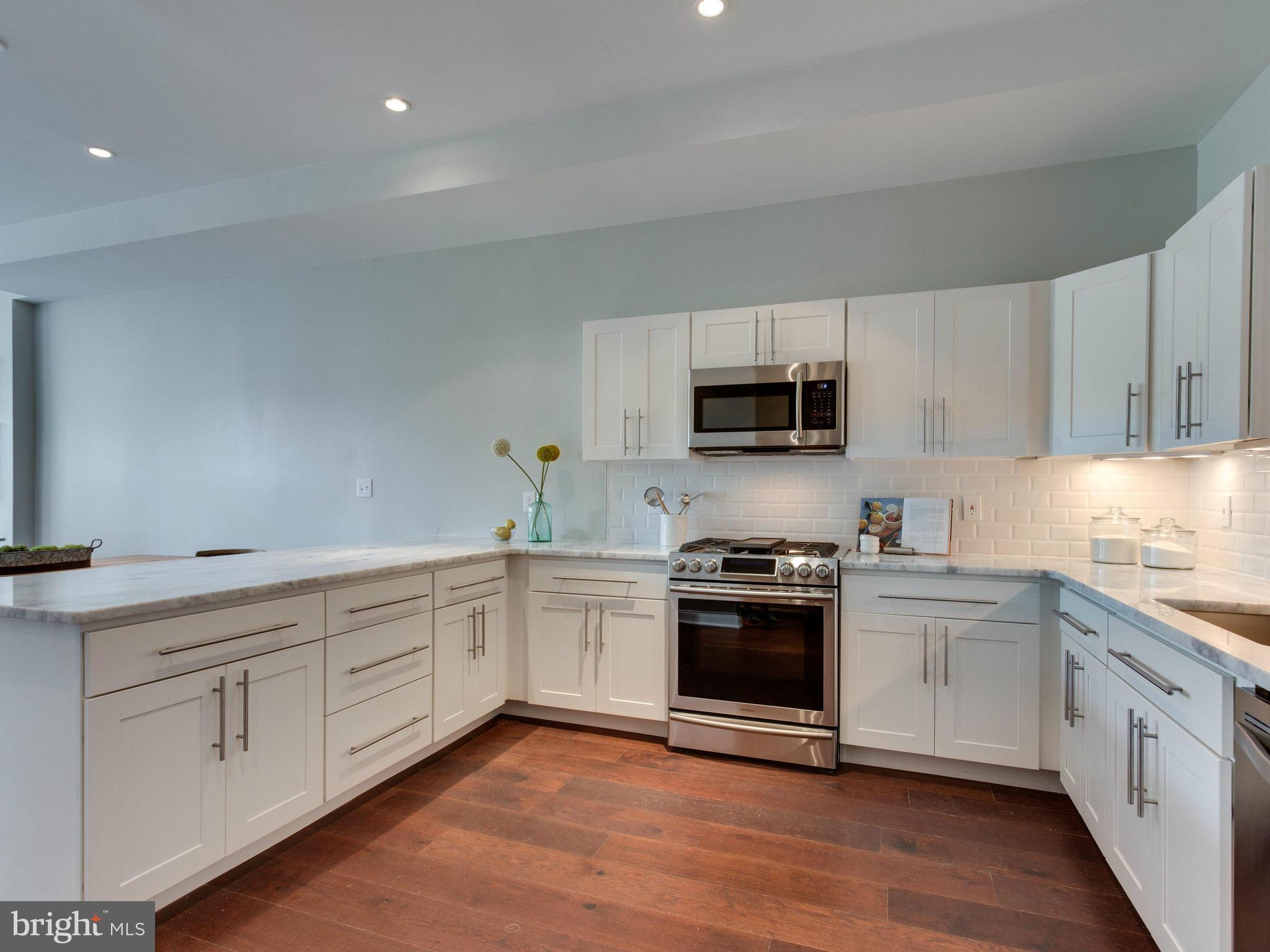 61 N Street Northwest, Unit 2 Washington, DC 20001 - Photo 7 of 28 Kitchen