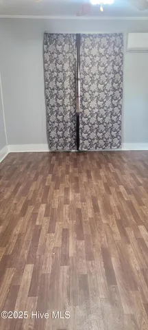 $99,900 | 407 South Johnson Street, Mount Olive, NC 28365