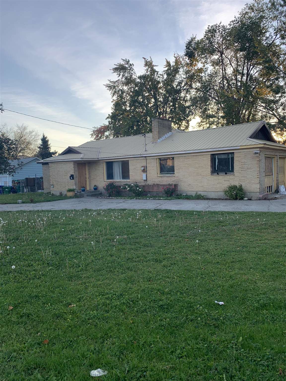 607 North University Road Spokane Valley, WA 99206 - Photo 25 of 37