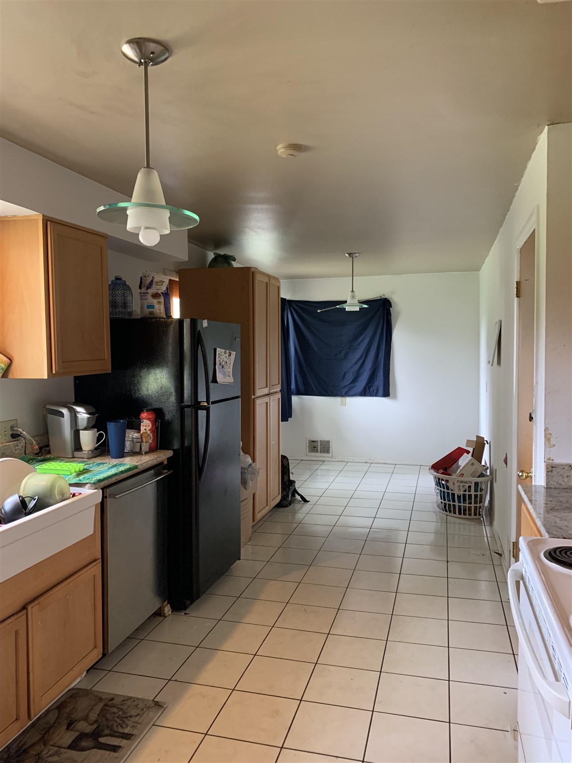 607 North University Road Spokane Valley, WA 99206 - Photo 4 of 37