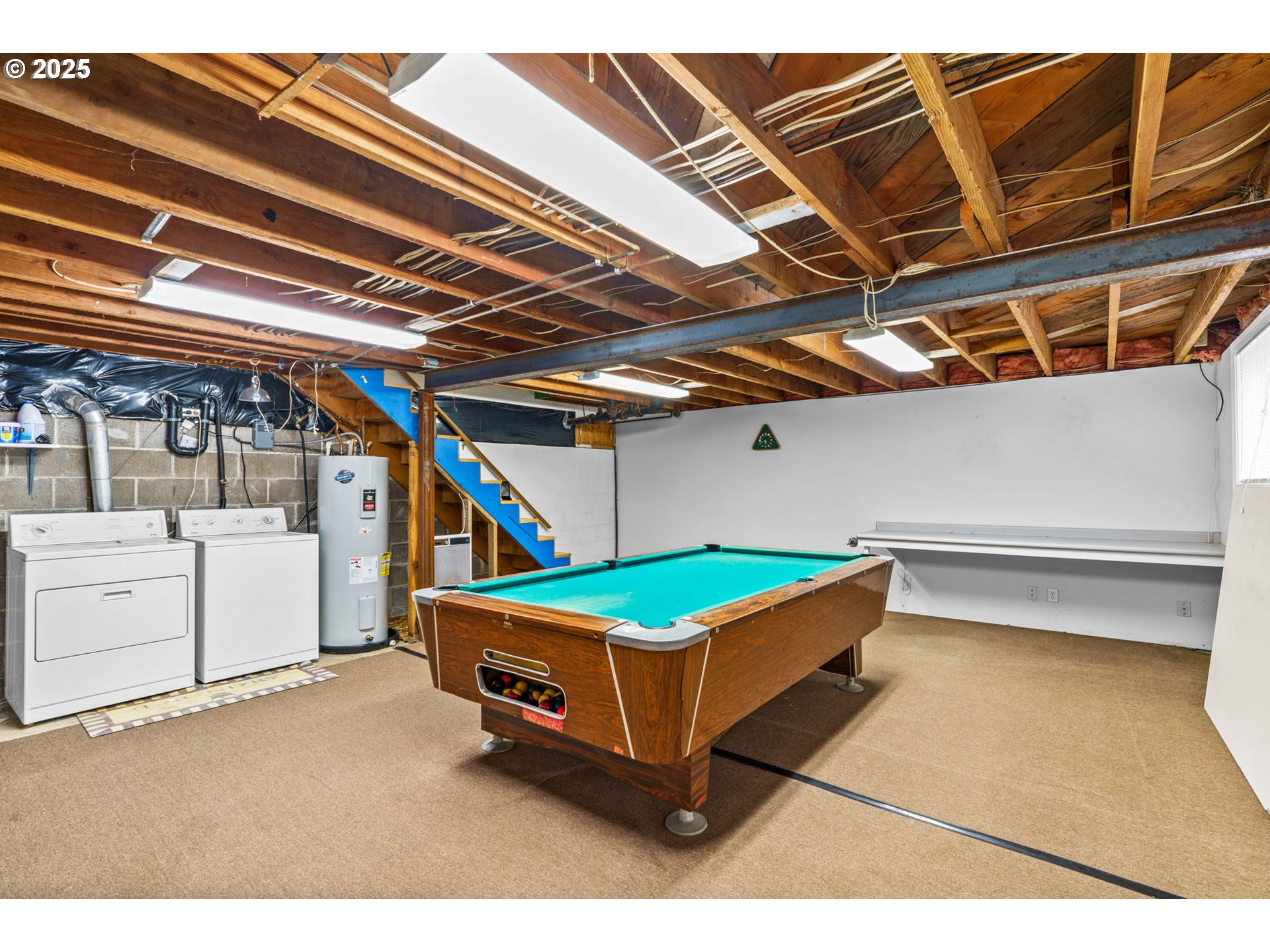 5213 Hilltop Drive Florence, OR 97439 - Photo 18 of 32 a room with storage and utility