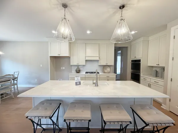 $804,900 | 350 Rolling Grove Boulevard, Collierville, TN 38017