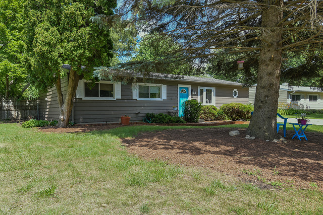 61 Pueblo Road Montgomery, IL 60538 - Photo 2 of 19
