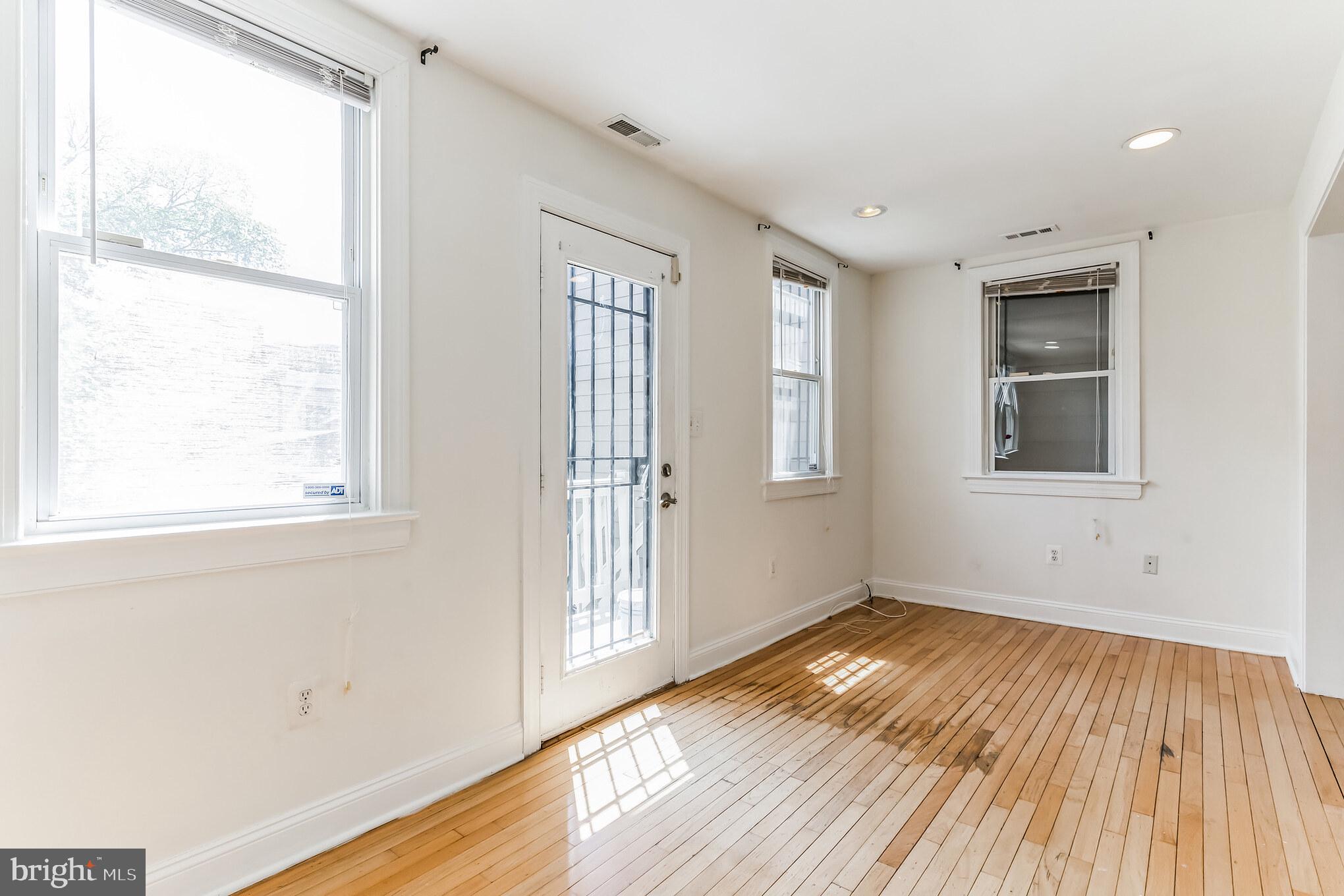 1117 7th Street Northeast Washington, DC 20002 - Photo 7 of 20