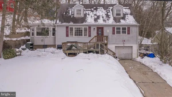 $475,000 | 88 Lakeshore Drive, Oakland, NJ 07436