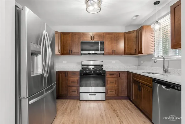 $2,500 | 1260 Oak Grove Court, Morris, IL 60450