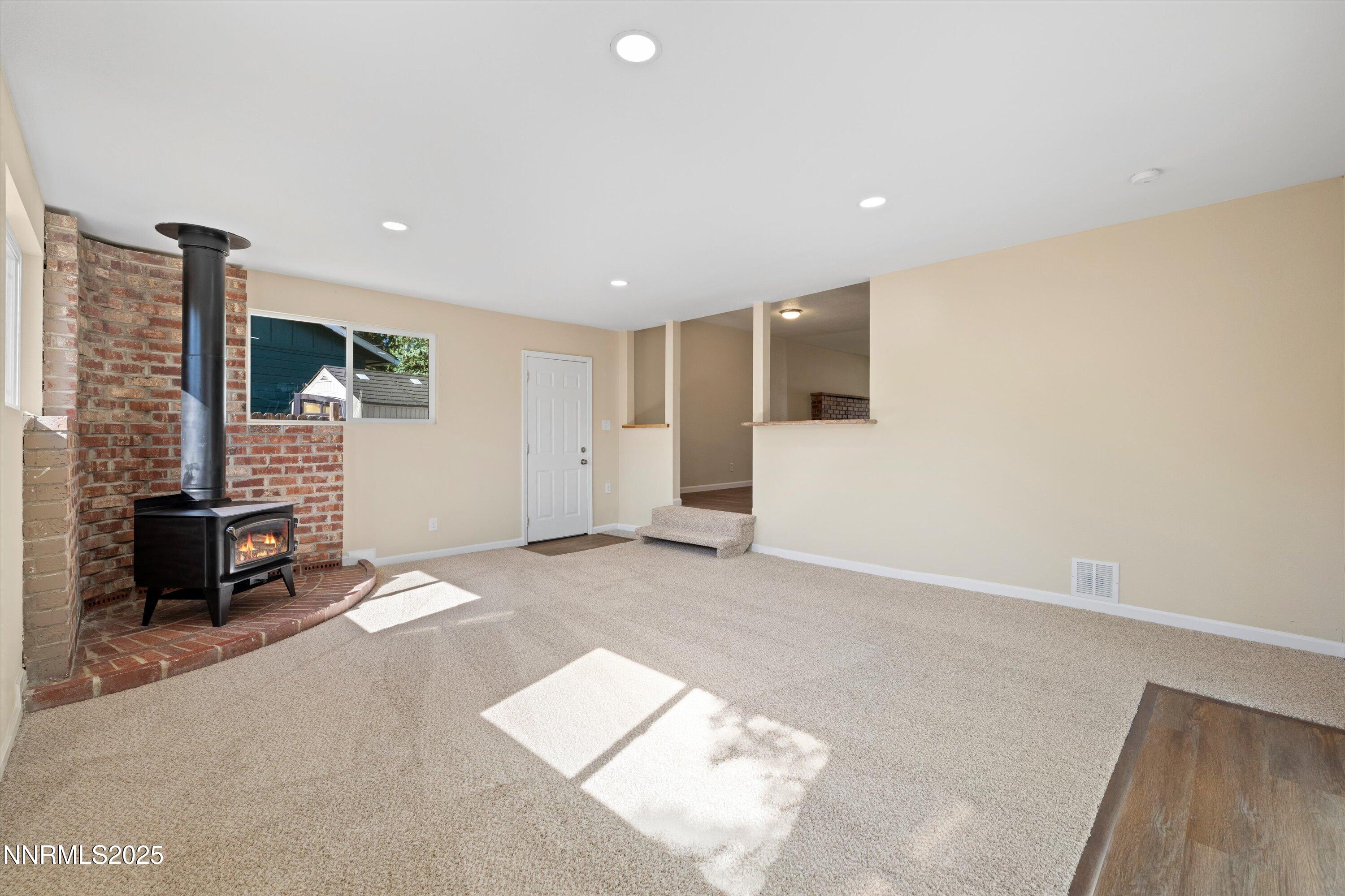 1355 Rayburn Drive Reno, NV 89503 - Photo 17 of 36 17-DSC_4988