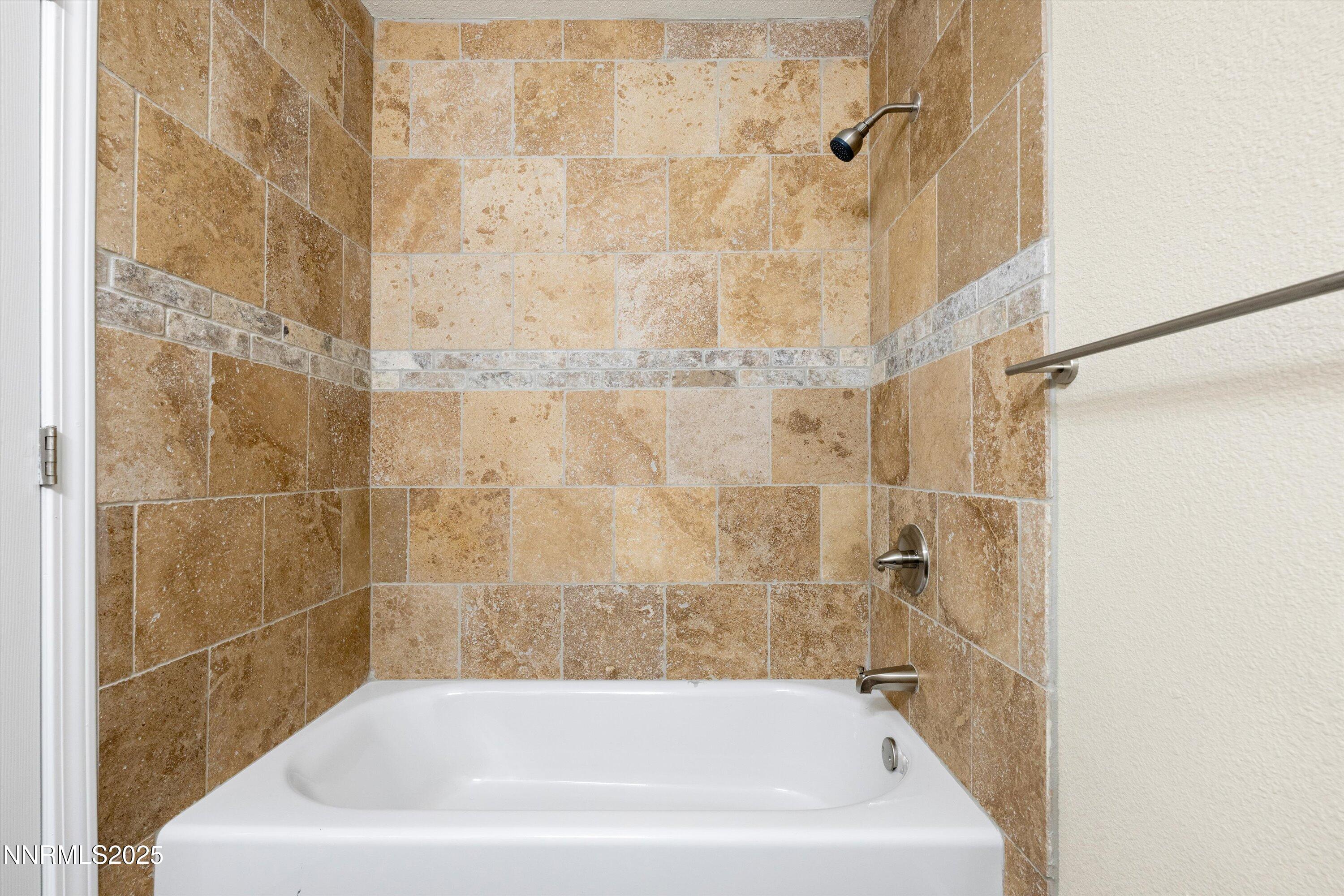 1355 Rayburn Drive Reno, NV 89503 - Photo 28 of 36 29-DSC_5017