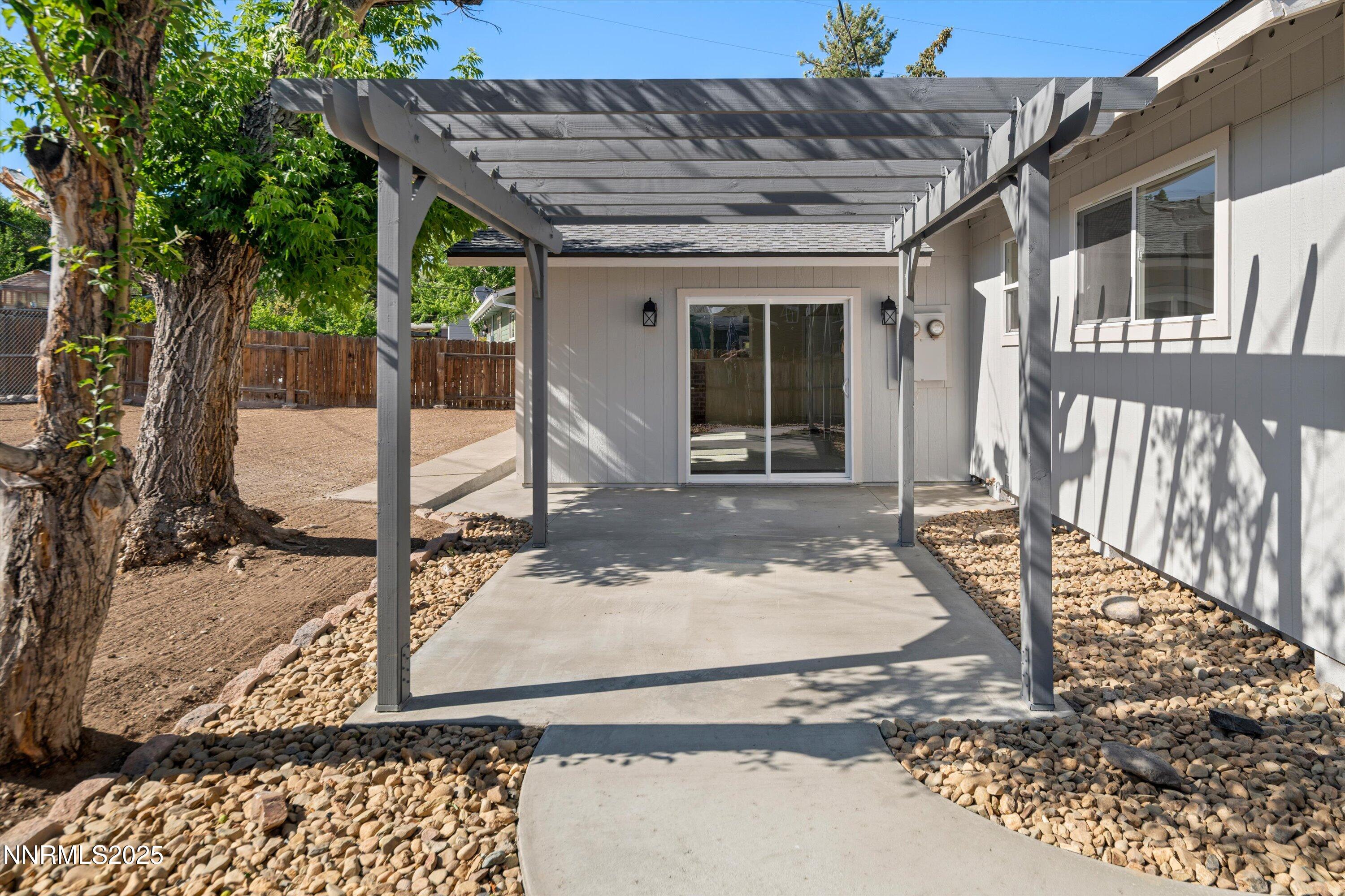 1355 Rayburn Drive Reno, NV 89503 - Photo 30 of 36 31-DSC_5102