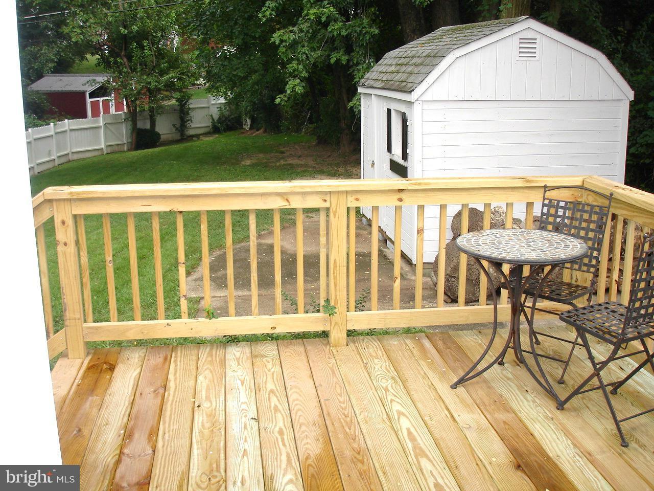 9138 Covered Bridge Road Baltimore, MD 21234 - Photo 10 of 30 ALL NEW DECK OVERLOOKS FENCED YARD
