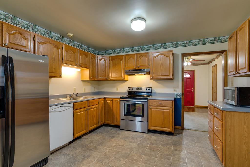 3992 Cecil Farm Road Mount Pleasant, TN 38474 - Photo 14 of 28 Gallery Image 14