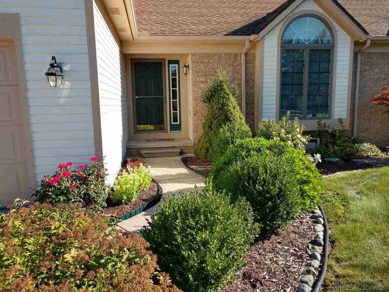 7105 B R Noble Court Lexington, MI 48450 - Photo 2 of 18