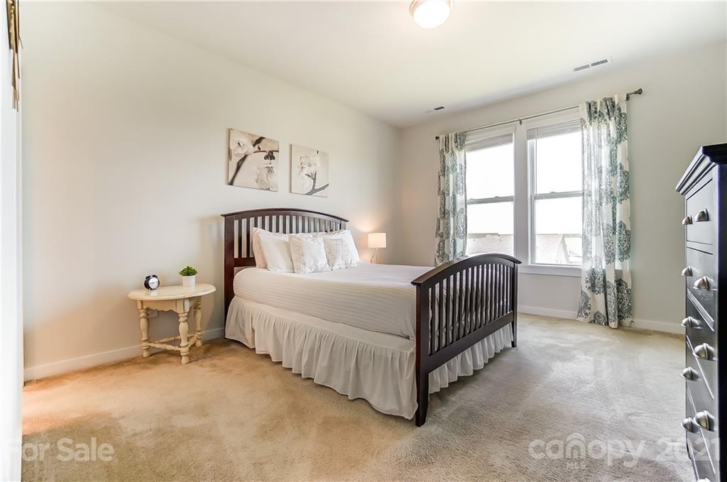 1005 Lazy Day Court Fort Mill, SC 29708 - Photo 19 of 46 Gallery Image 19