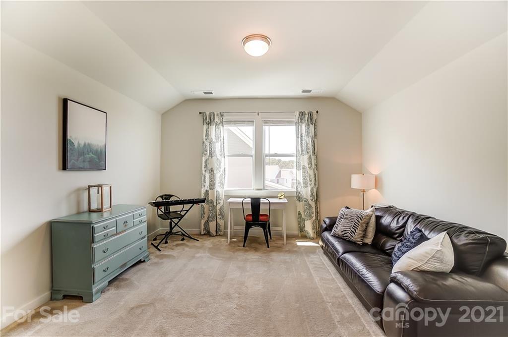 1005 Lazy Day Court Fort Mill, SC 29708 - Photo 22 of 46 Gallery Image 22