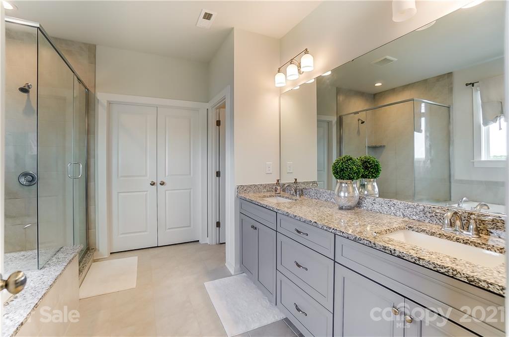 1005 Lazy Day Court Fort Mill, SC 29708 - Photo 26 of 46 Gallery Image 26