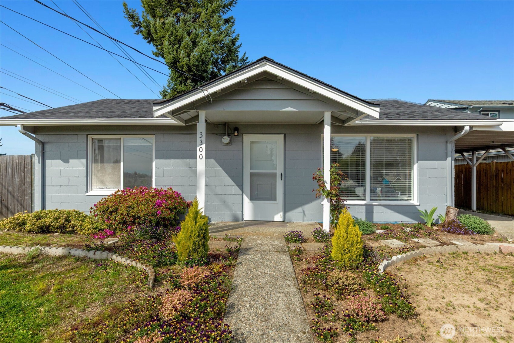 3300 Northeast 7th Place Renton, WA 98056 - Photo 1 of 25 Gallery Image 1
