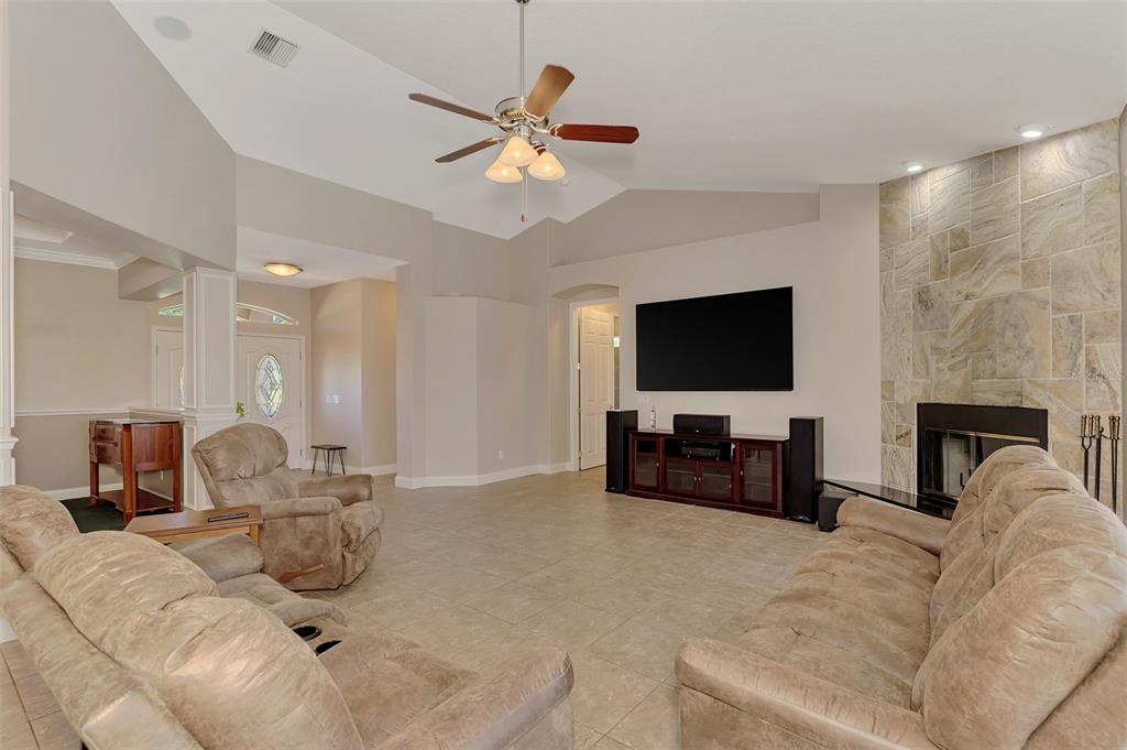 935 Graham Road Venice, FL 34293 - Photo 15 of 67
