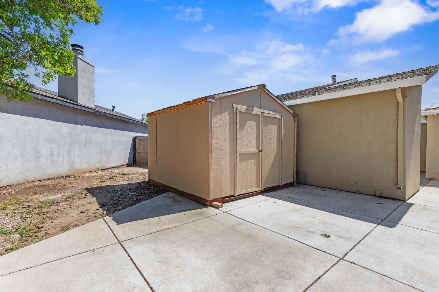 4005 Goldust Drive Modesto, CA 95355 - Photo 27 of 36 a view of a garage