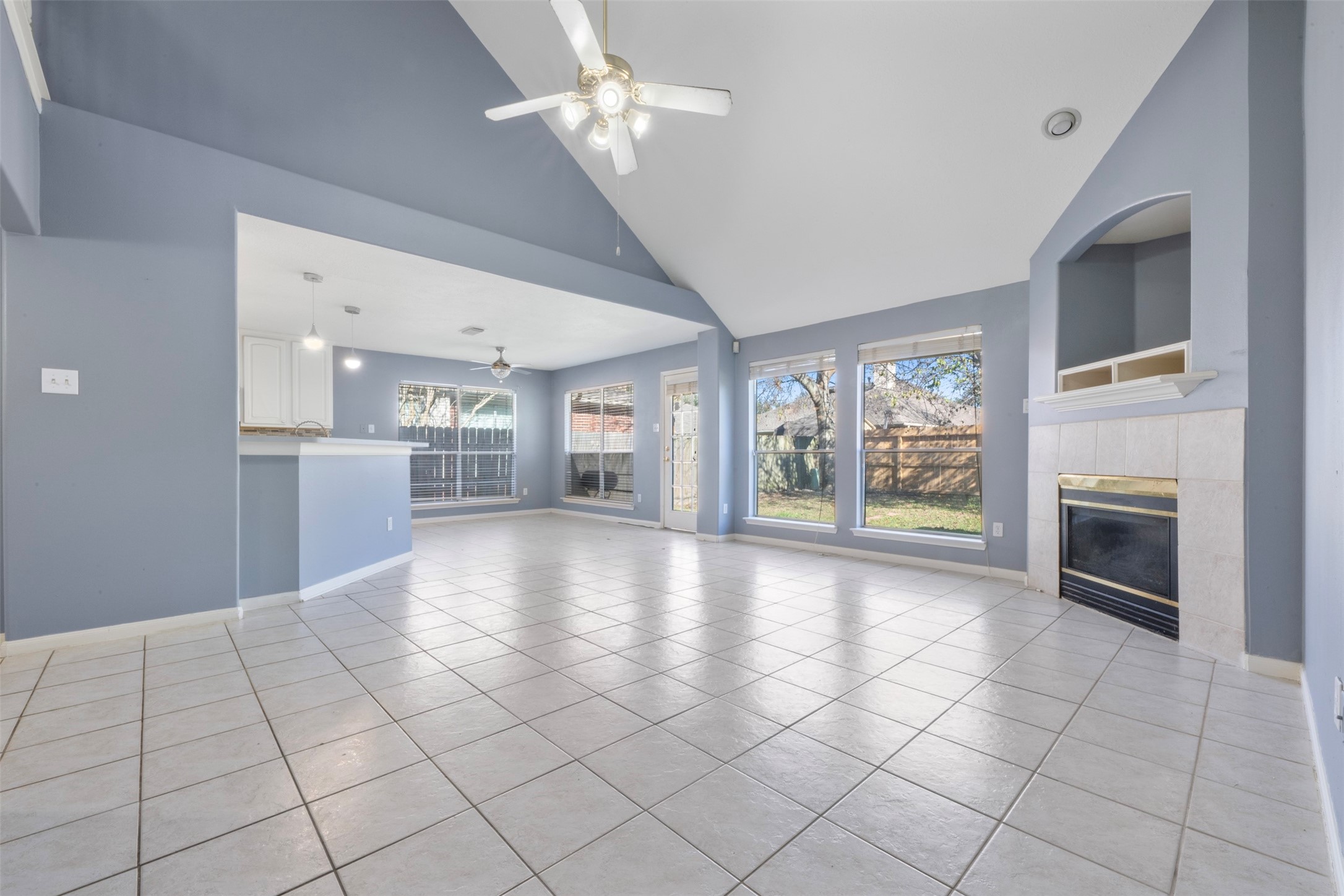 8738 Willancy Lane Houston, TX 77095 - Photo 11 of 32