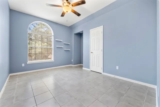 $2,400 | 8738 Willancy Lane, Houston, TX 77095