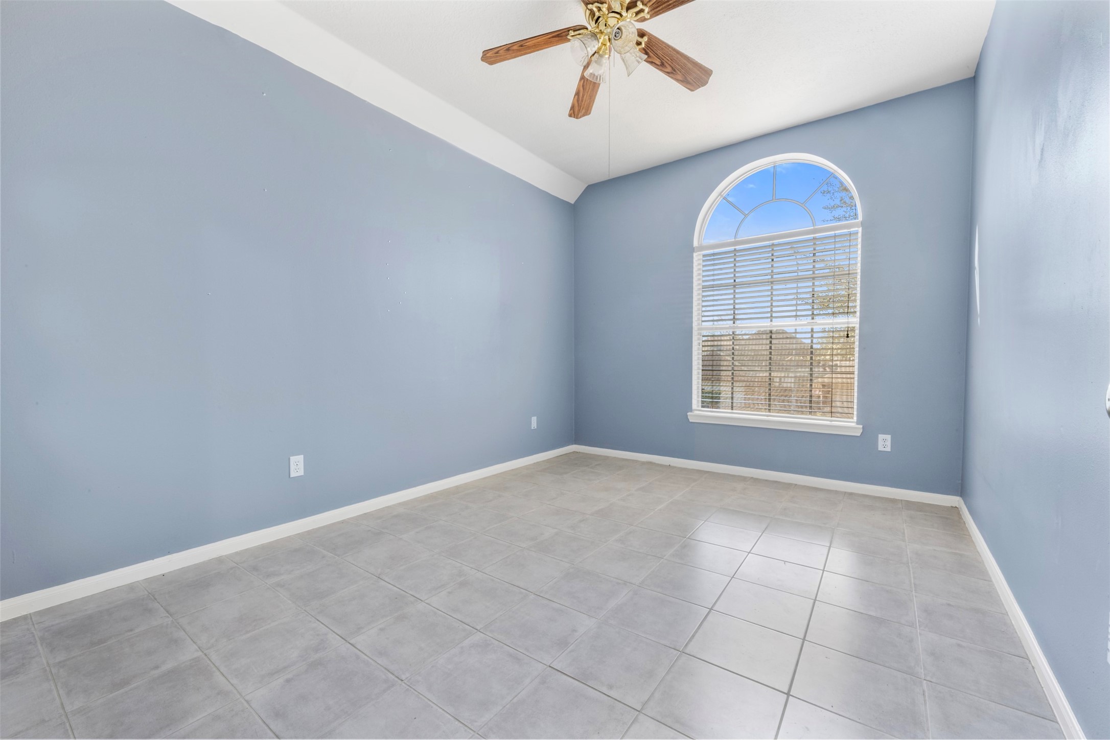 8738 Willancy Lane Houston, TX 77095 - Photo 28 of 32