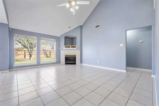 $2,400 | 8738 Willancy Lane, Houston, TX 77095