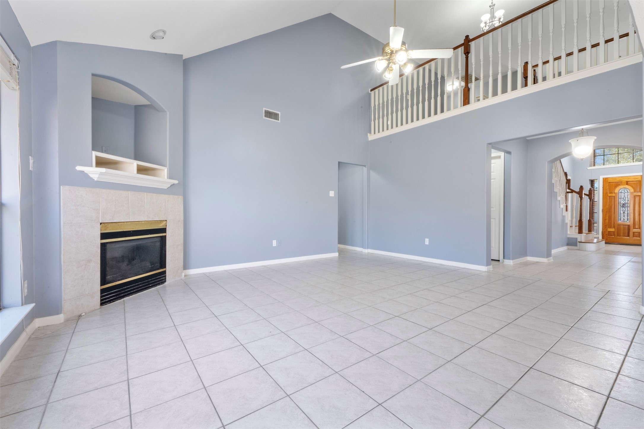 8738 Willancy Lane Houston, TX 77095 - Photo 10 of 32