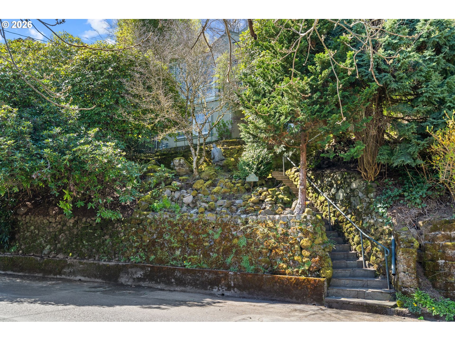 2647 Southwest Talbot Road Portland, OR 97201 - Photo 1 of 1 Gallery Image 1