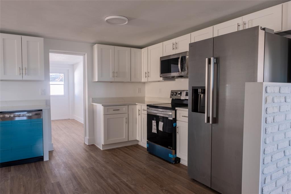 11234 Areca Drive Port Richey, FL 34668 - Photo 5 of 24