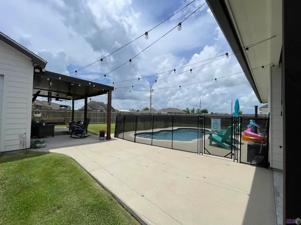 $399,000 | 114 Rue Wyatt Philip, Schriever, LA 70395