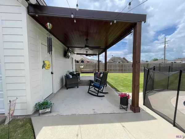 $399,000 | 114 Rue Wyatt Philip, Schriever, LA 70395