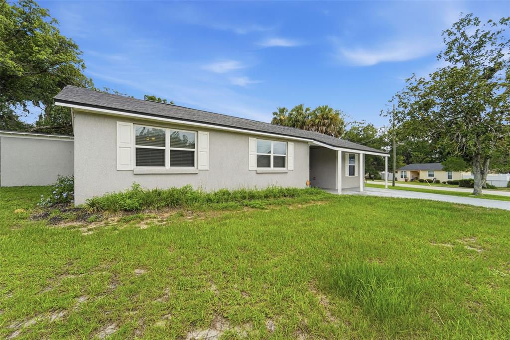 259 Colomba Road DeBary, FL 32713 - Photo 2 of 37 Gallery Image 2
