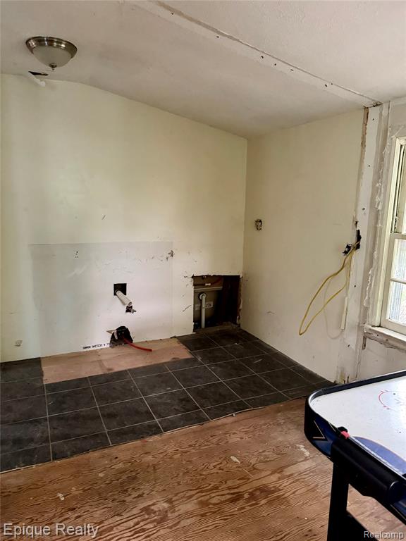 4409 Pengelly Road Flint, MI 48507 - Photo 18 of 32 Gallery Image 18