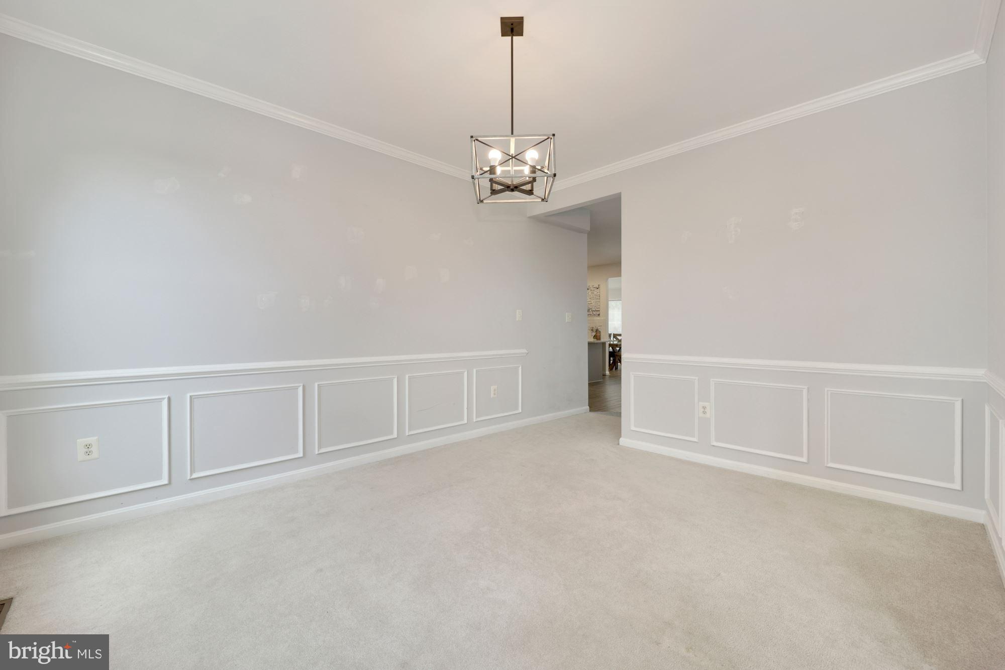 4845 Young Road Waldorf, MD 20601 - Photo 4 of 33 Alternate Dining Room