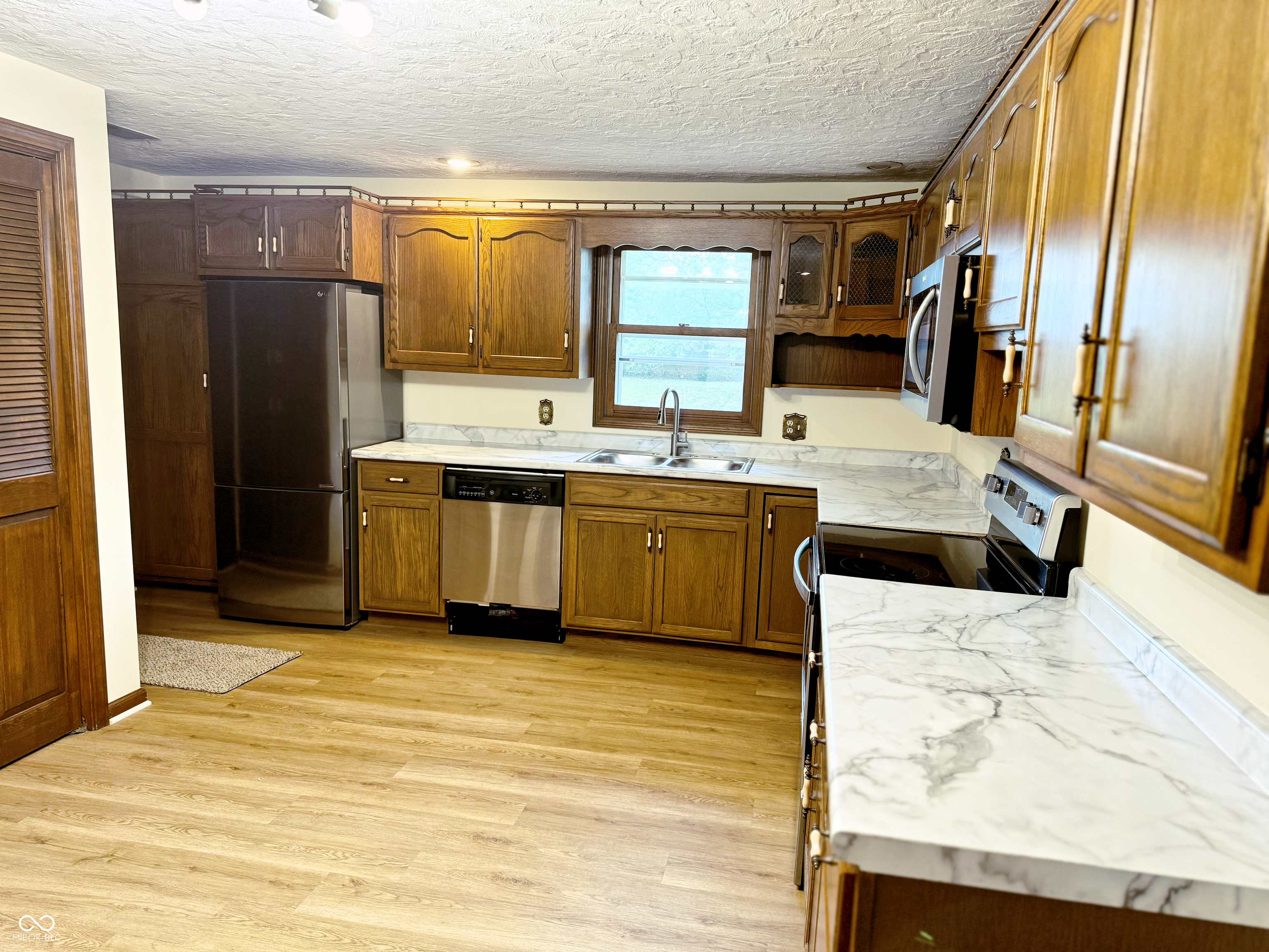 810 Piccadilli Road Anderson, IN 46013 - Photo 8 of 32 Gallery Image 8
