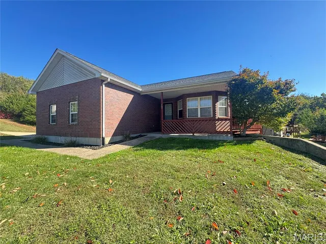 $265,000 | 107 Birchtree Circle, St. Robert, MO 65584