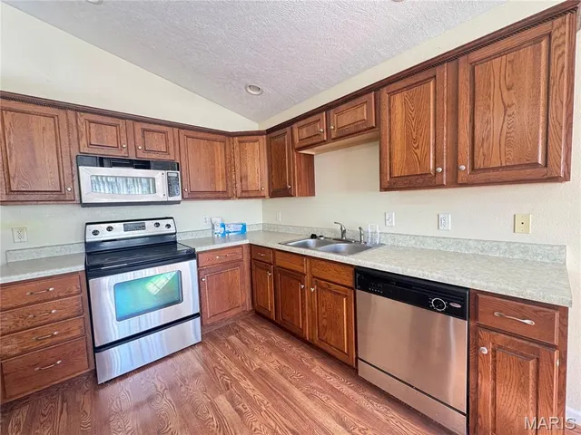 $265,000 | 107 Birchtree Circle, St. Robert, MO 65584