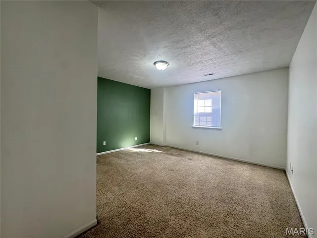 $265,000 | 107 Birchtree Circle, St. Robert, MO 65584