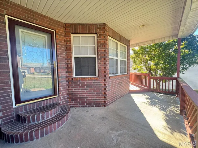 $265,000 | 107 Birchtree Circle, St. Robert, MO 65584