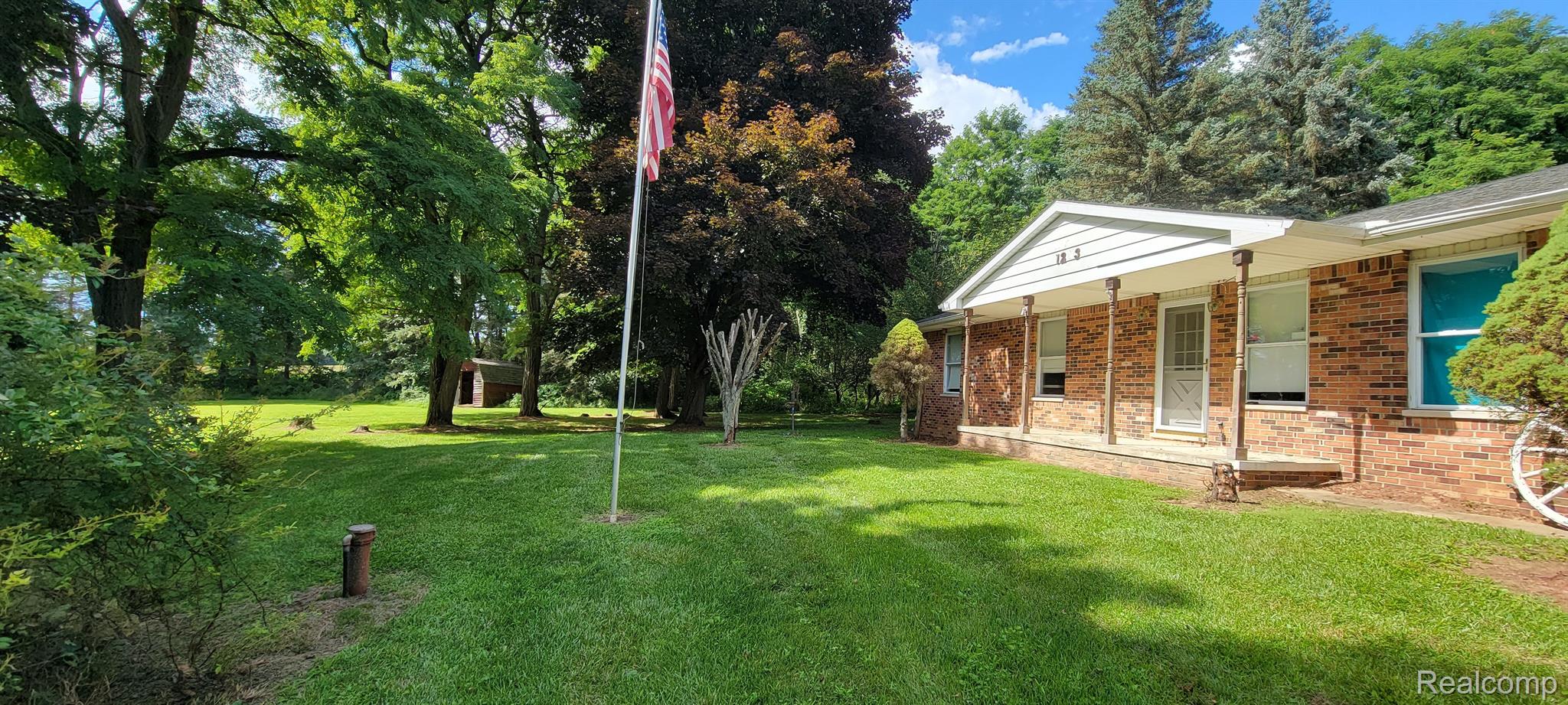 1233 East Schafer Road Howell, MI 48843 - Photo 40 of 43 Gallery Image 40
