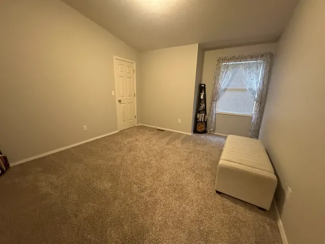 $250,000 | 311 South Towanda Avenue, Unit 1, Normal, IL 61761