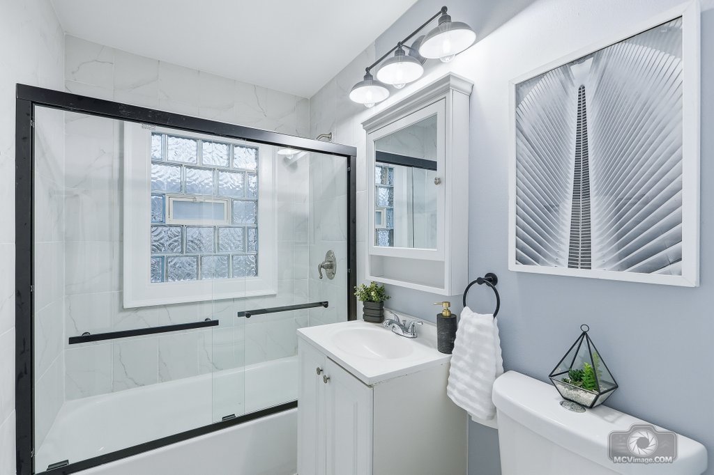 440 Engle Street Dolton, IL 60419 - Photo 9 of 19