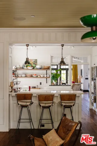 $22,000 | 430 Mesa Road, Santa Monica, CA 90402