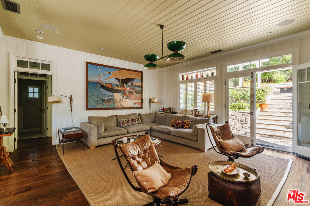 430 Mesa Road Santa Monica, CA 90402 - Photo 15 of 24