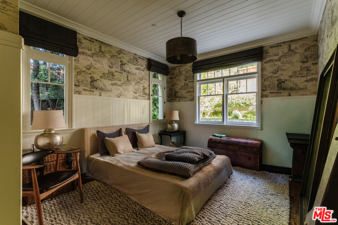 430 Mesa Road Santa Monica, CA 90402 - Photo 17 of 24