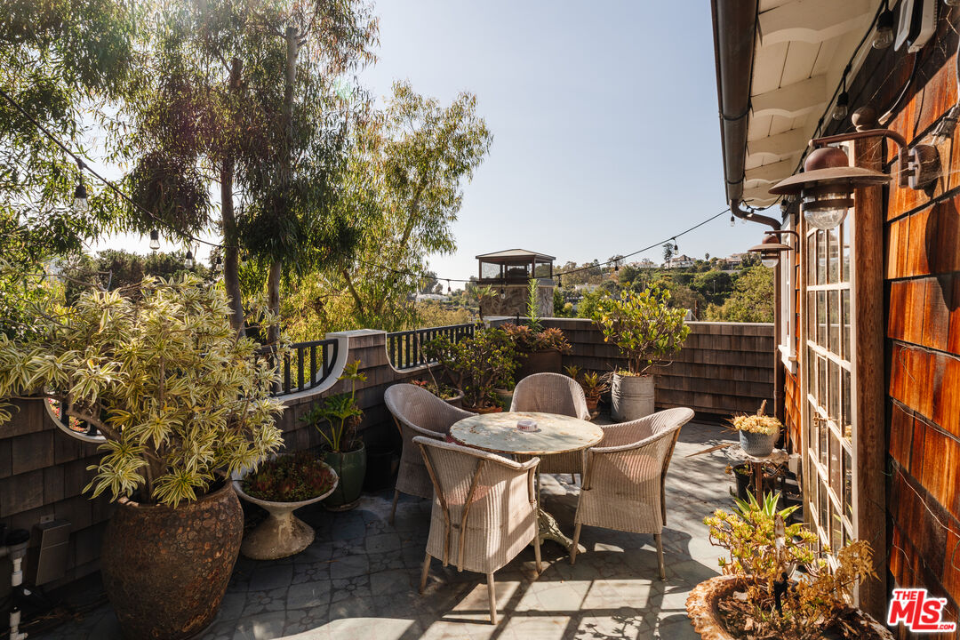 430 Mesa Road Santa Monica, CA 90402 - Photo 20 of 24