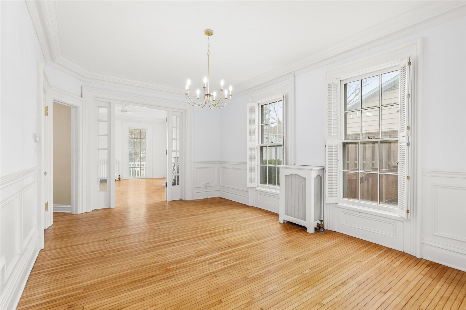 540 Pearl Street Ottawa, IL 61350 - Photo 14 of 70 a view of empty room with wooden floor and fan