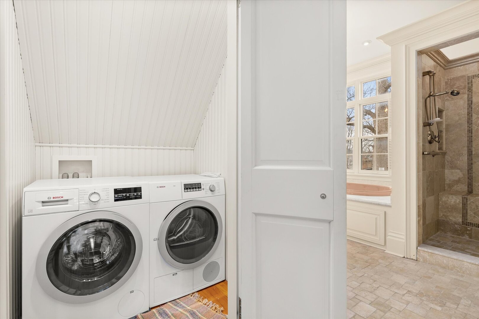 540 Pearl Street Ottawa, IL 61350 - Photo 43 of 70 a utility room with dryer and washer