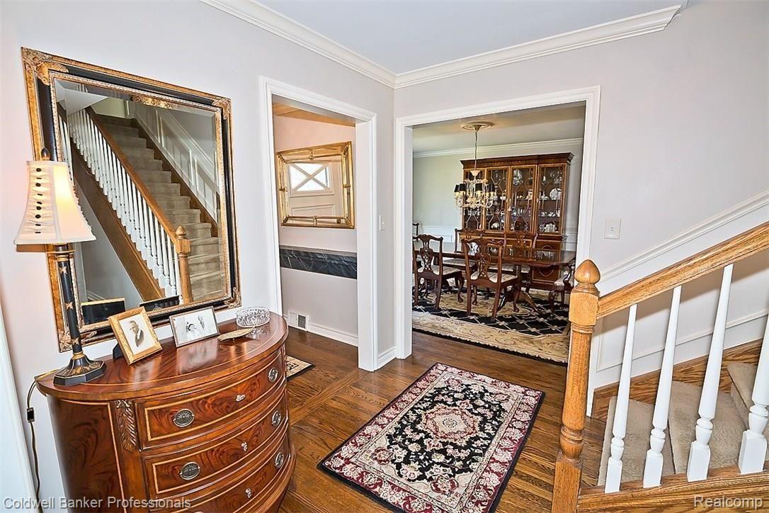 601 North Glengarry Road Bloomfield Hills, MI 48301 - Photo 8 of 63 592A1756.jpg