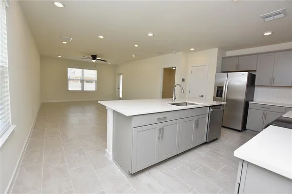 $2,700 | 3183 Cup Drive, Lakeland, FL 33803